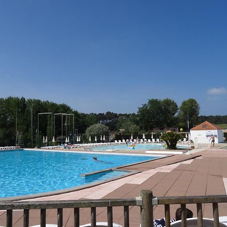 Studio Avec Vue Sur Lac Talmont-Saint-Hilaire ภายนอก รูปภาพ